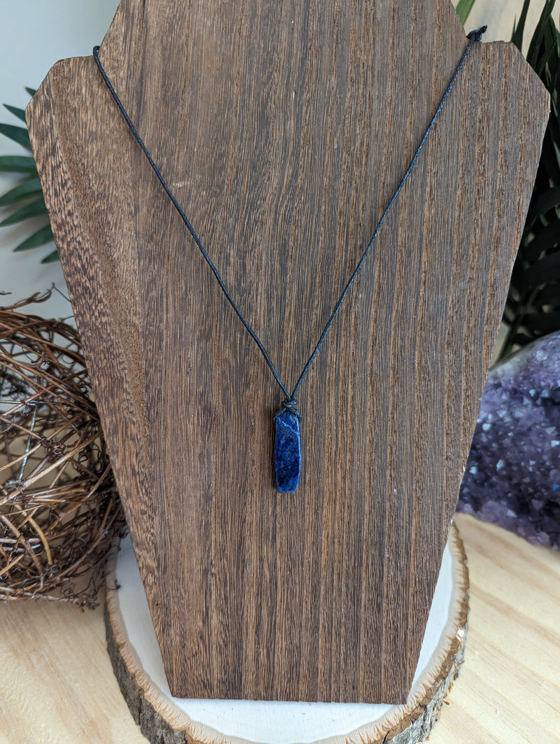 Crystal Bar Necklace - Lapis Lazuli